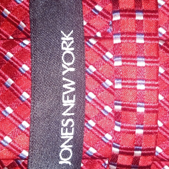 Men's tie - Picture 2 of 3